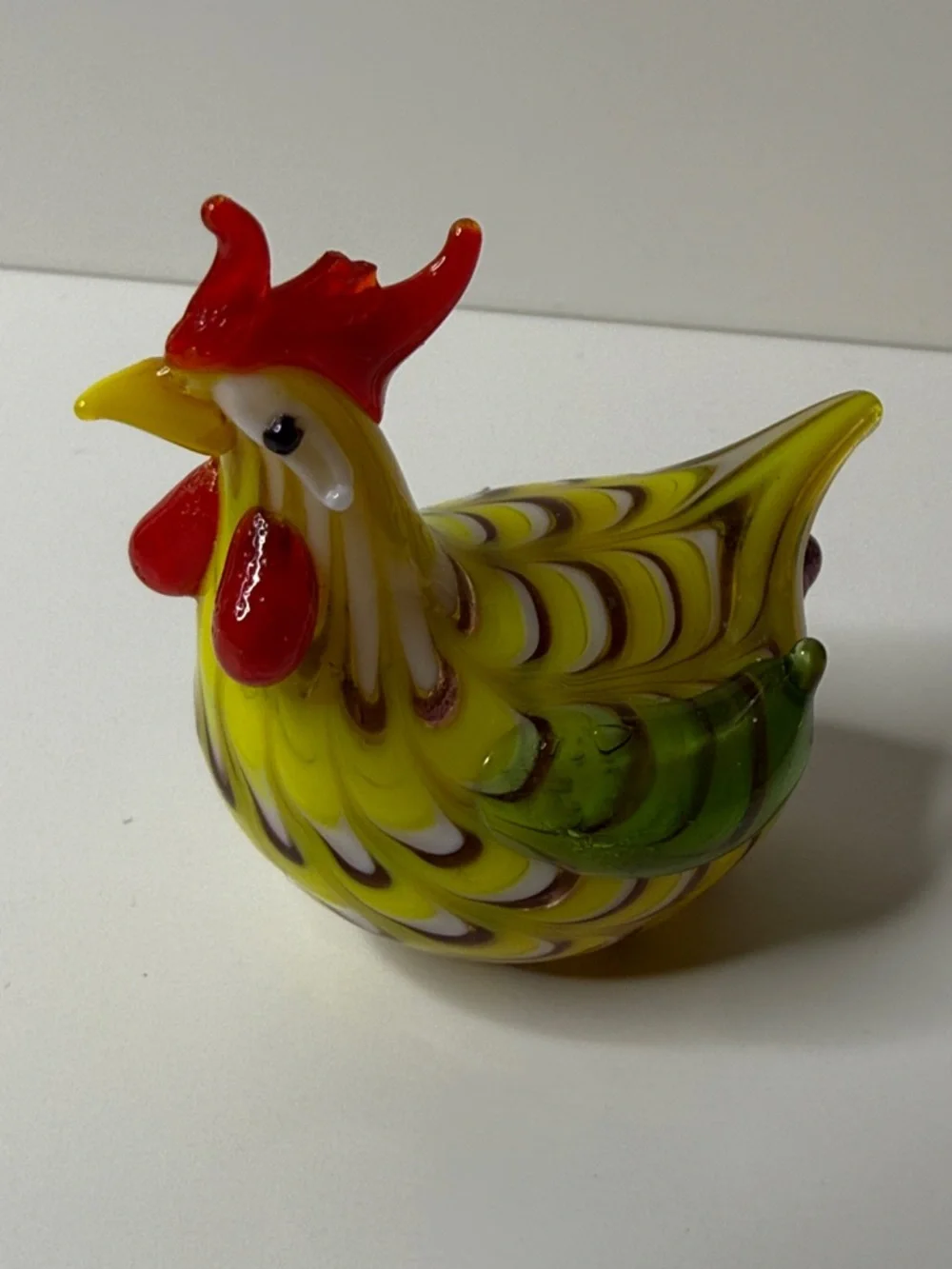 Imperfect Lenox Yellow Glass Chicken Figurine vintage brightly colored glass - Picture 6 of 13